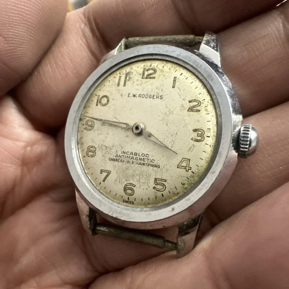 E.W. RODGERS Mens Watch 32mm Manual Wind Swiss Made Missing Glass For Repair